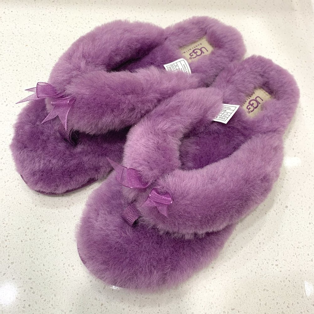 💜UGG Fluff Flip Flop Slippers